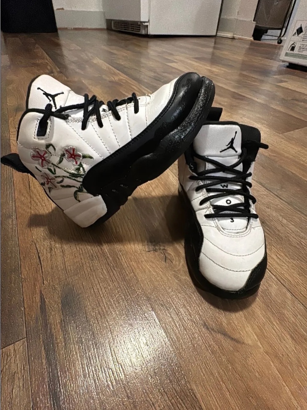 Jordan White & Black Floral Embroidered High-Top Sneakers